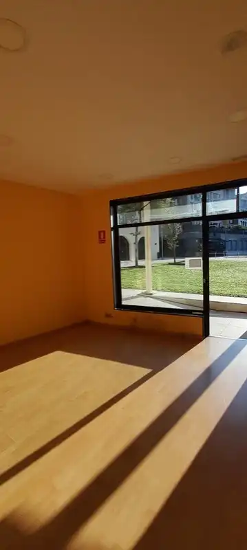 Locale commerciale in affitto a MIG, imagen 6