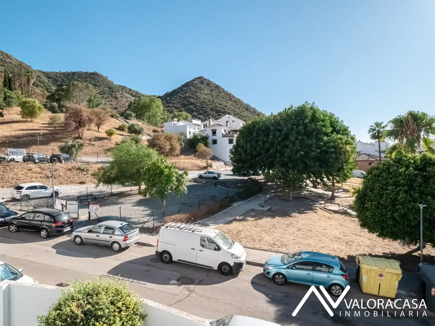 Vista exterior de Casa o xalet en venda en Cártama amb Aire condicionat, Terrassa i Moblat
