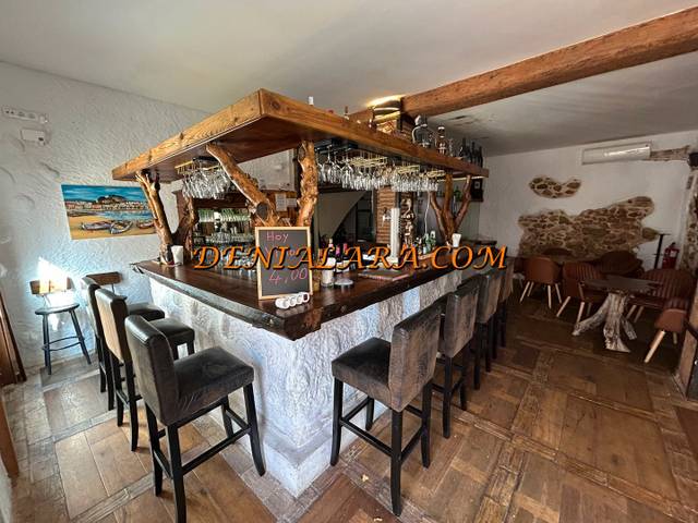 Local comercial en Alquiler en El Puerto