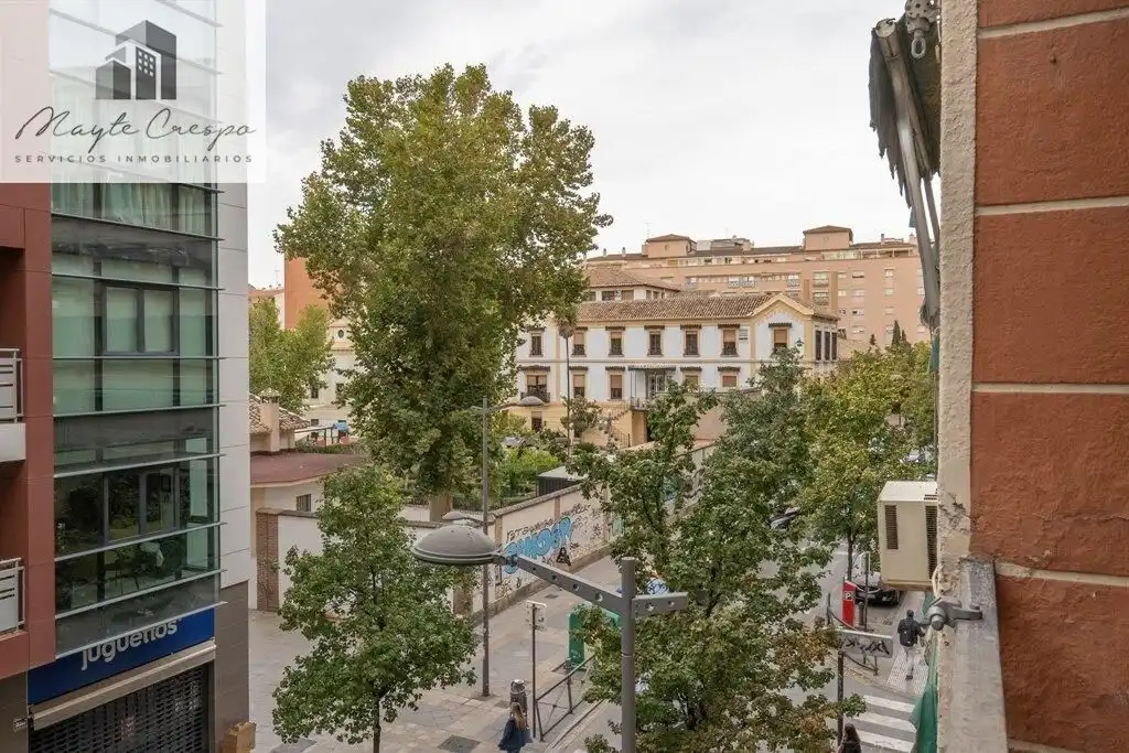 Piso con terraza en venta en Calle Obispo Hurtado 13, imagen 25