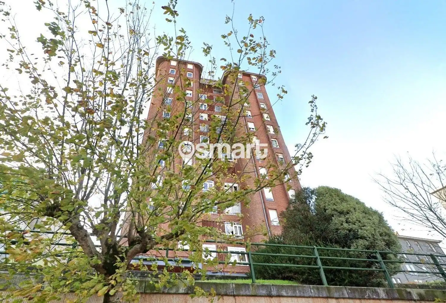 Vista exterior de Piso en venta en Santander