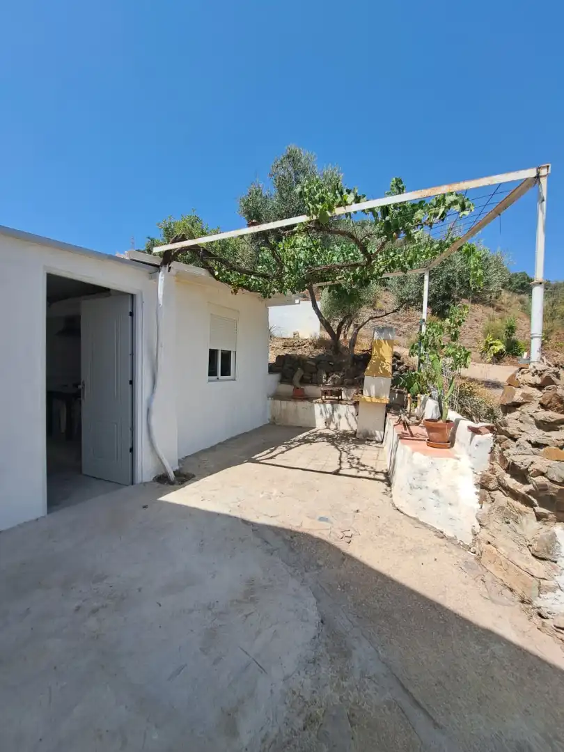 Vista exterior de Casa o xalet en venda en Málaga amb Moblat