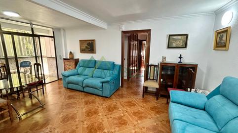 Photo 3 of Flat to rent in Calle de Ricardo Ortiz, Ventas, Madrid