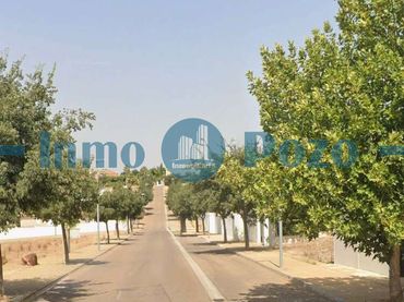 Rustikales Grundstück zum Verkauf in Almendralejo