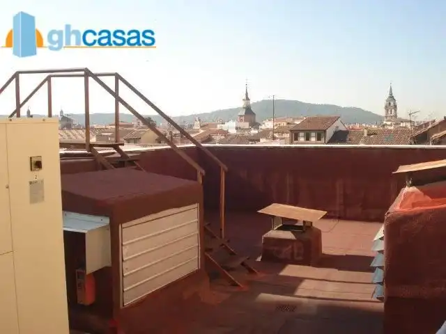 Gebäude zur Miete in Calle LIBREROS, Casco histórico