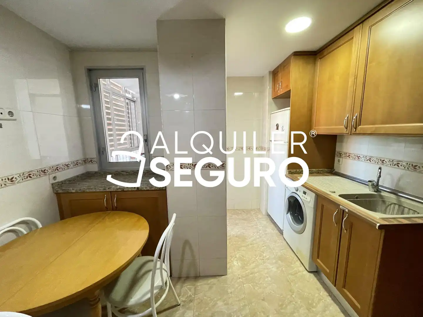 Kitchen of Flat for rent in Madrid  with Heating, Terrace and Swimming Pool