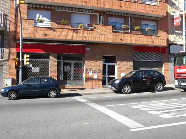 Local comercial en Alquiler en Ca n'Oriol