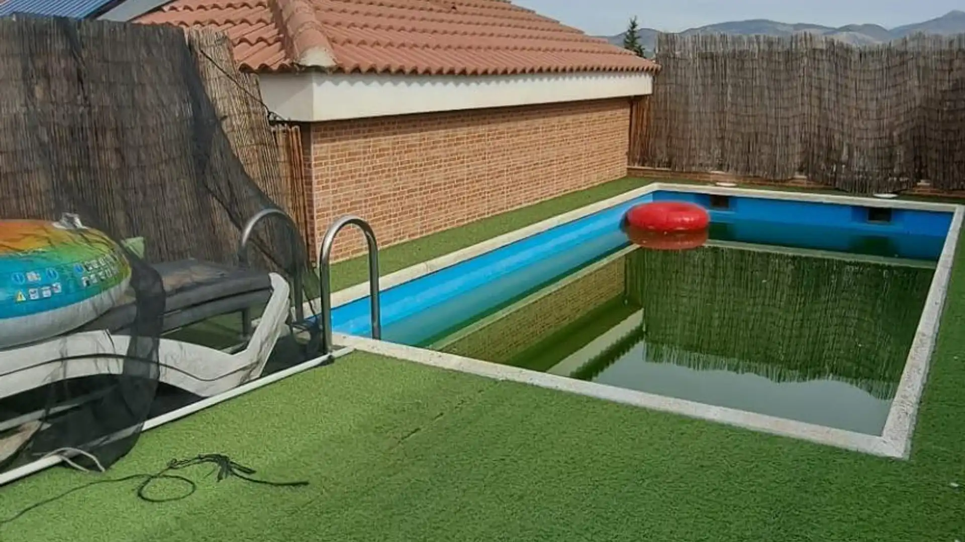 Swimming pool of Houses for sale in Cárcheles  with Air Conditioner, Private garden and Terrace