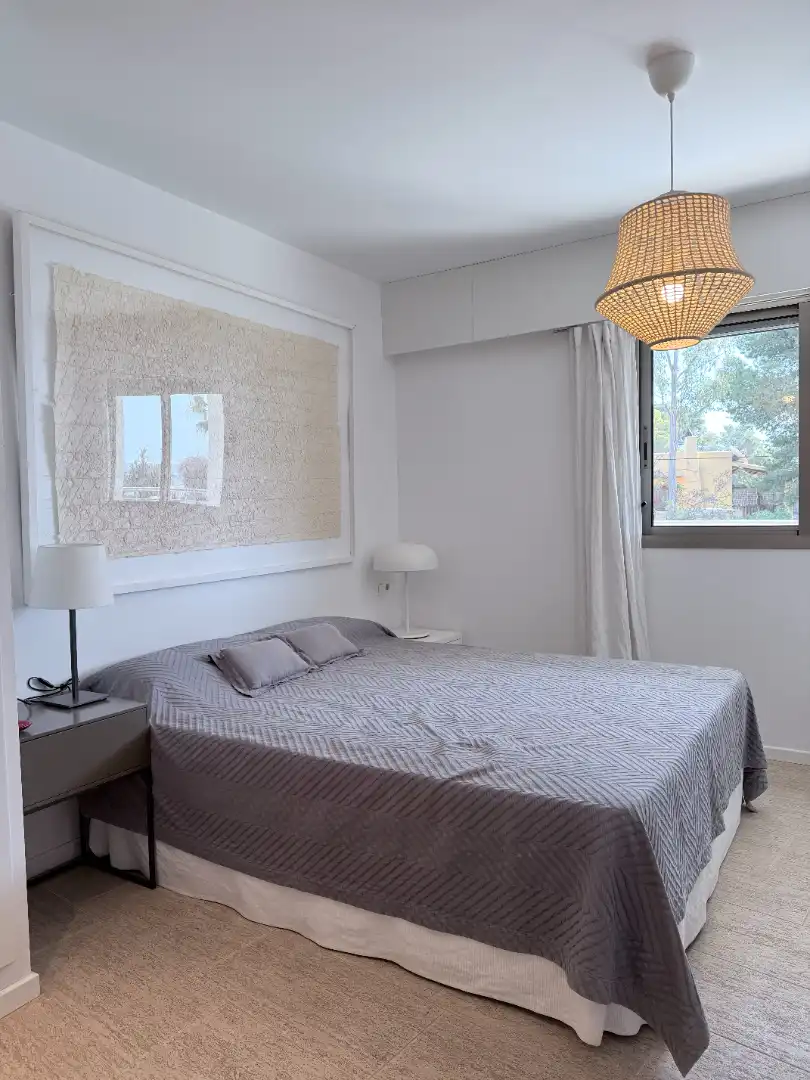 Dormitori de Pis en venda en Santa Eulària des Riu amb Aire condicionat, Calefacció i Terrassa