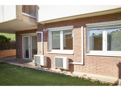 Vista exterior de Pis en venda en Manresa amb Aire condicionat, Calefacció i Terrassa