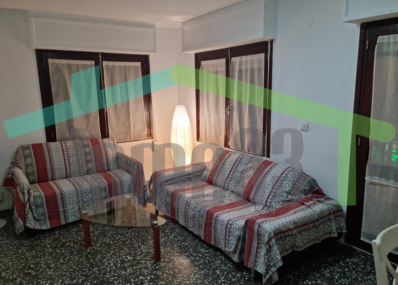 Pis per a compartir a Carrer Constitució, Centro Urbano