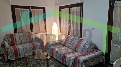 Photo 2 of Flat to share in Carrer Constitució, Centro Urbano, Alicante