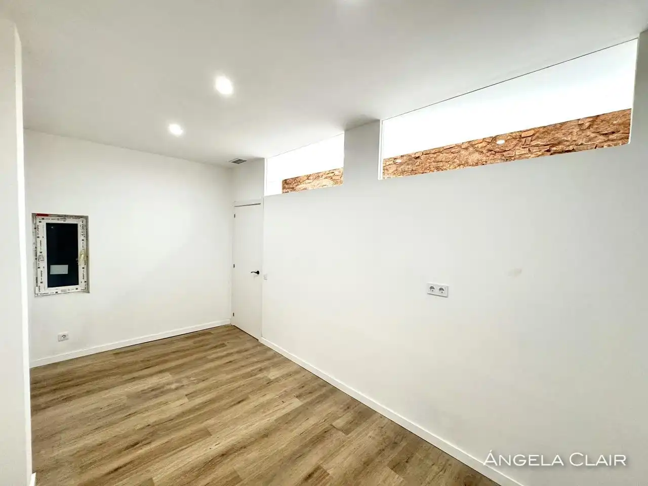 Piso en venta en Barcelona con Calefacción, Parquet y Terraza