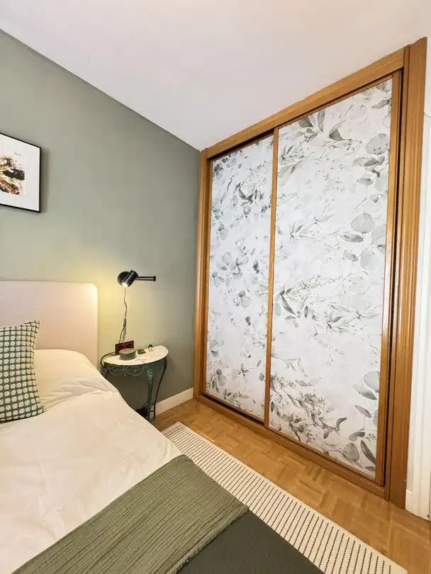 Habitación de Piso en venta en Donostia - San Sebastián  con Calefacción y Balcón