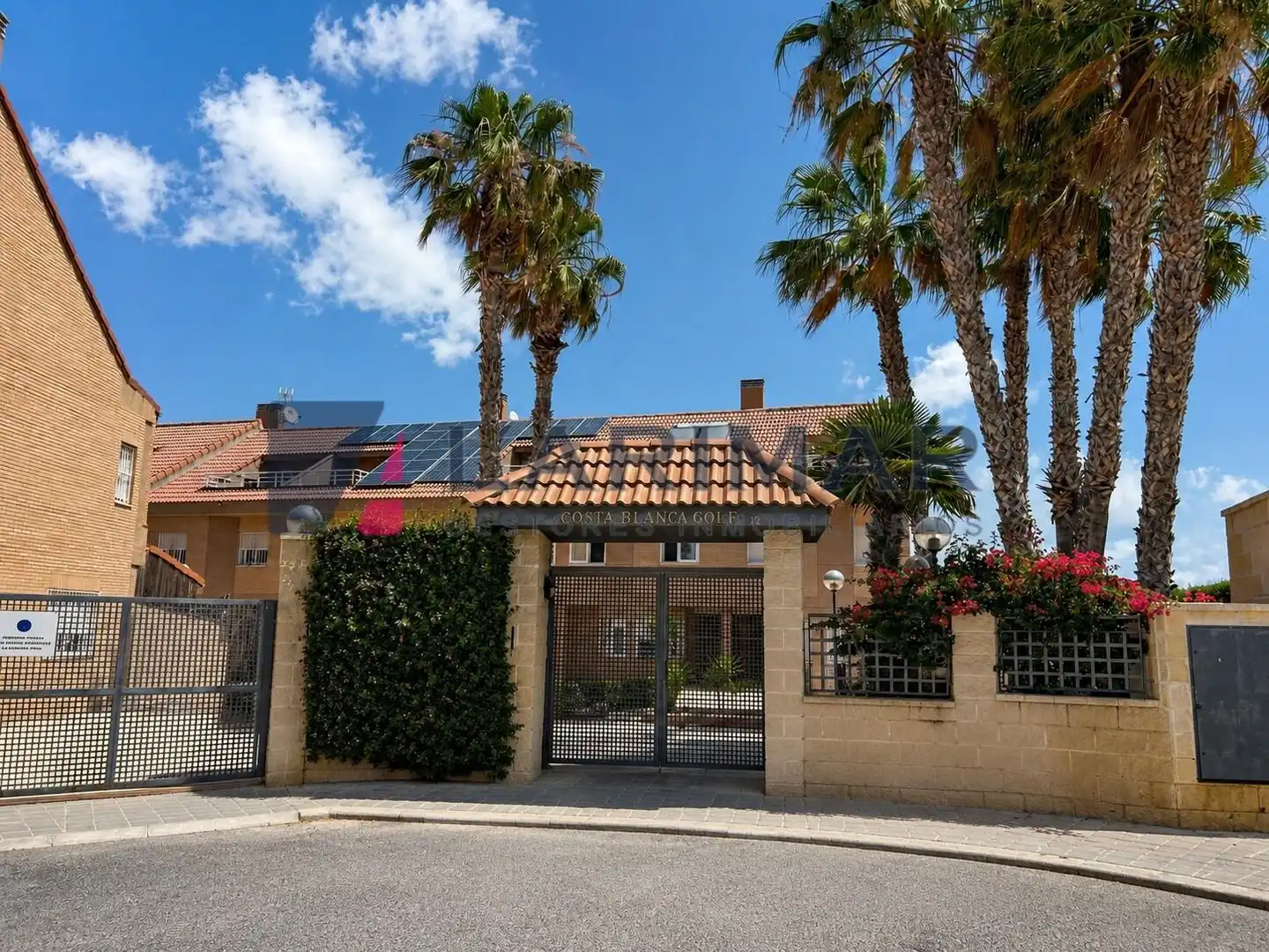 Exterior view of Houses for rent in Alicante / Alacant  with Air Conditioner, Terrace and Storage room