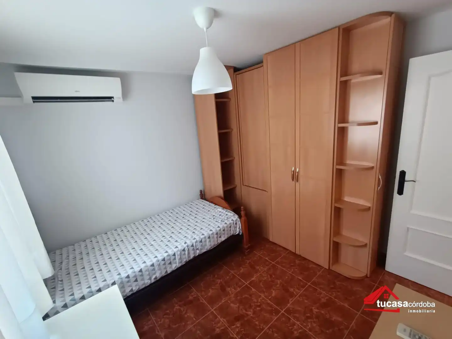 Dormitori de Pis en venda en Córdoba