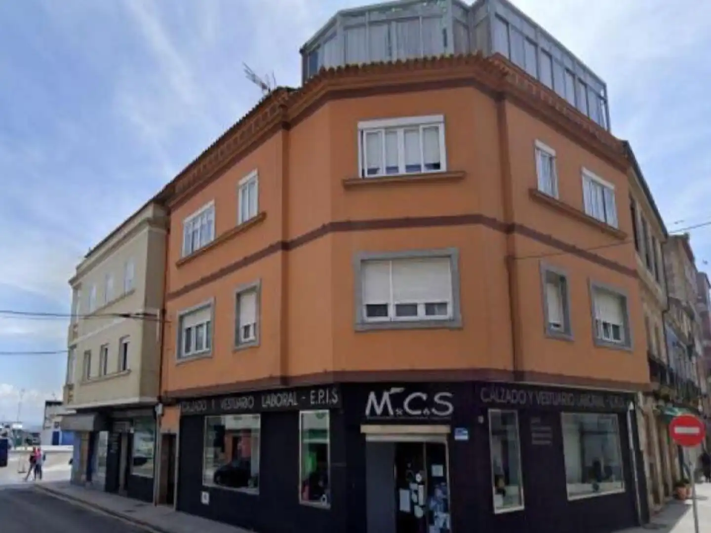 Locale commerciale in vendita a Santa Uxía de Ribeira