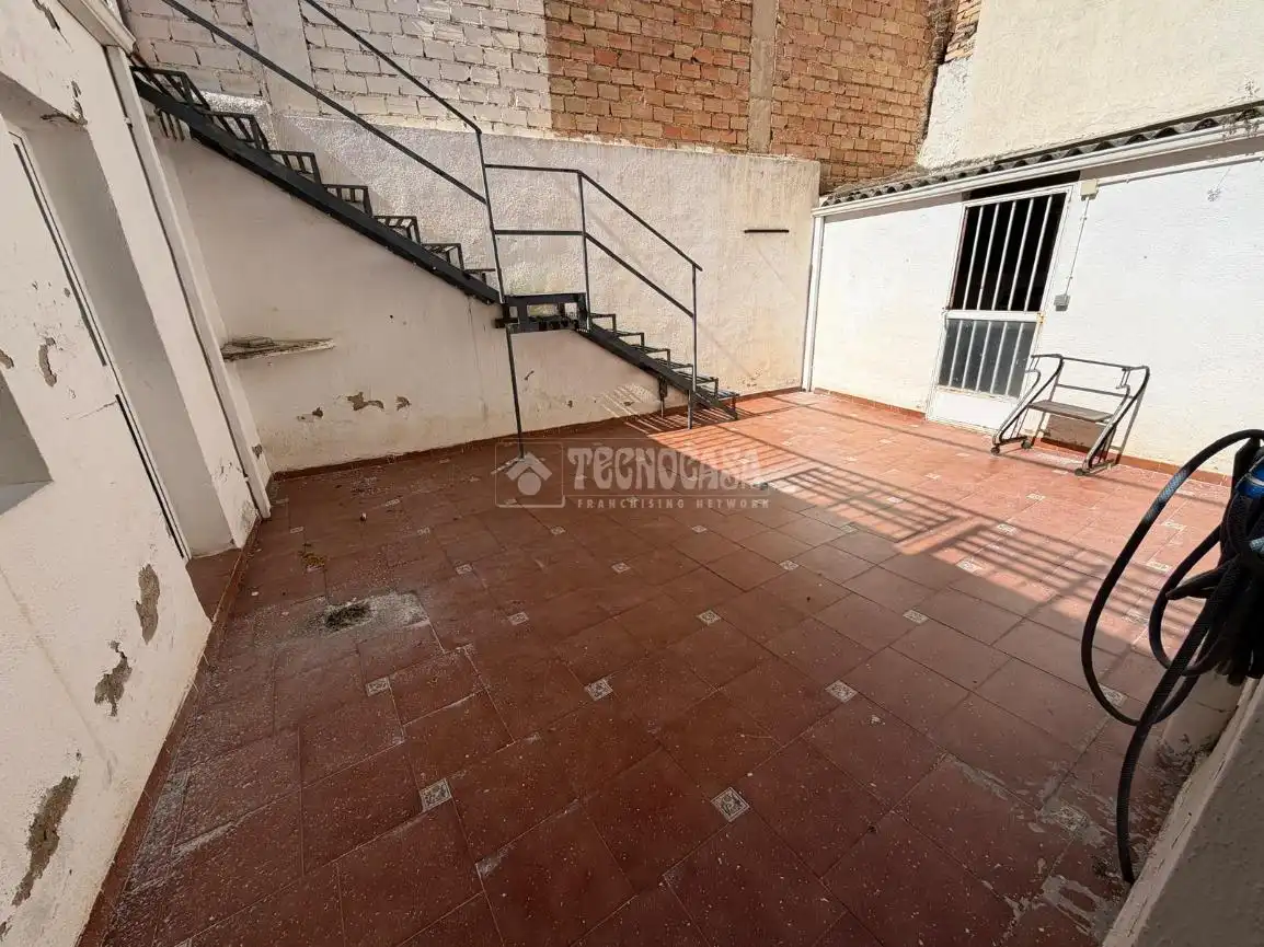 Casa adosada en venta en Mancha Real