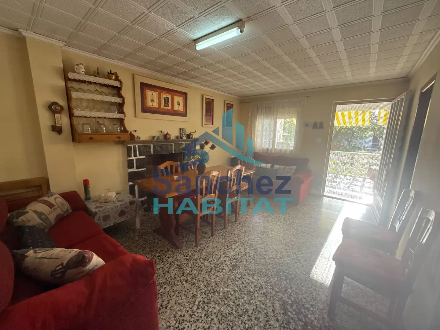 Houses for sale in Chelva  with Private garden, Terrace and Storage room