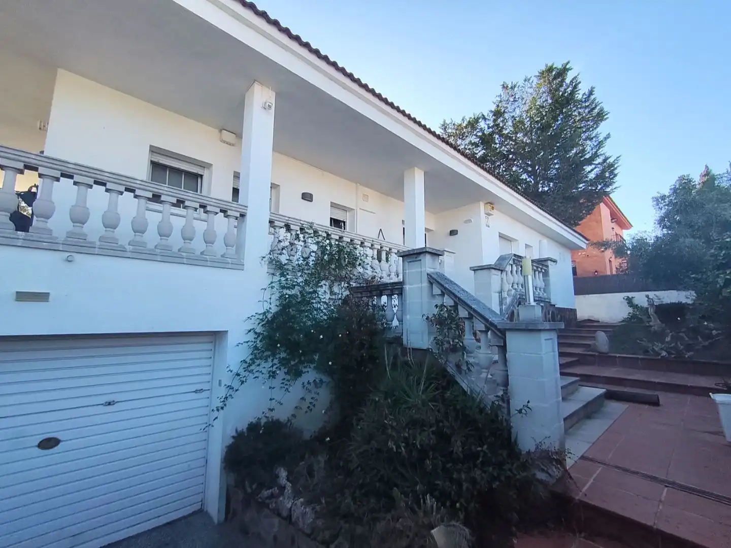 Vista exterior de Casa o chalet en venta en Olèrdola con Aire acondicionado, Terraza y Piscina