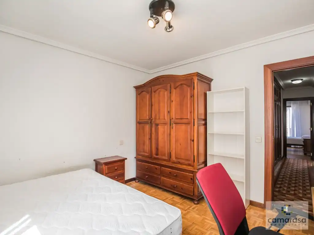 Schlafzimmer von Wohnung zur Miete in Ávila mit Heizung und Möbliert