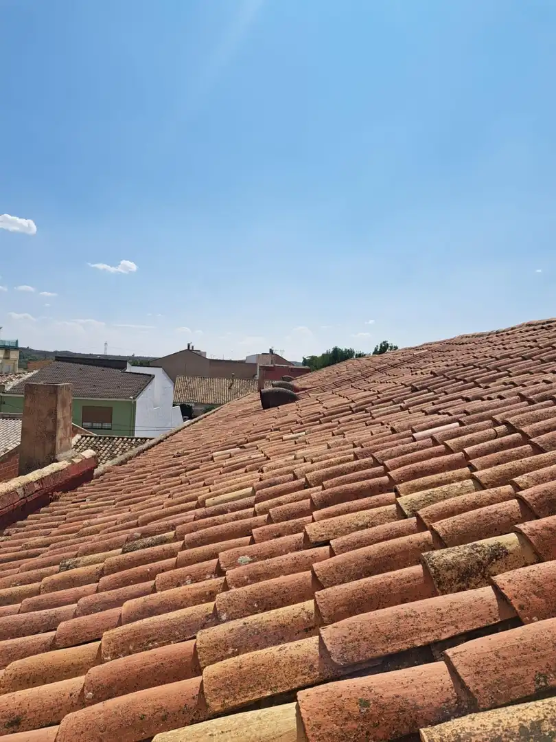 Vista exterior de Local en venta en Requena