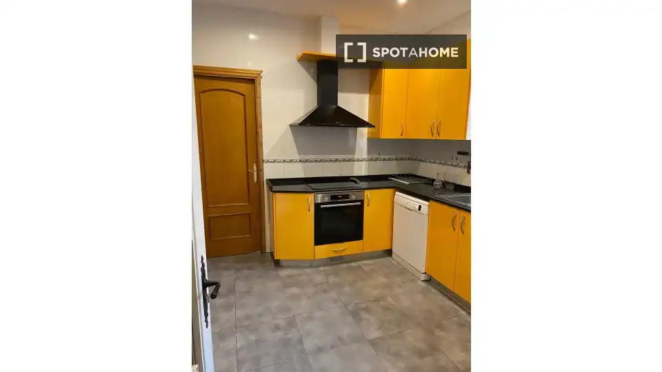 Kitchen of Flat for share in Sant Quirze del Vallès  with Air Conditioner, Terrace and Furnished