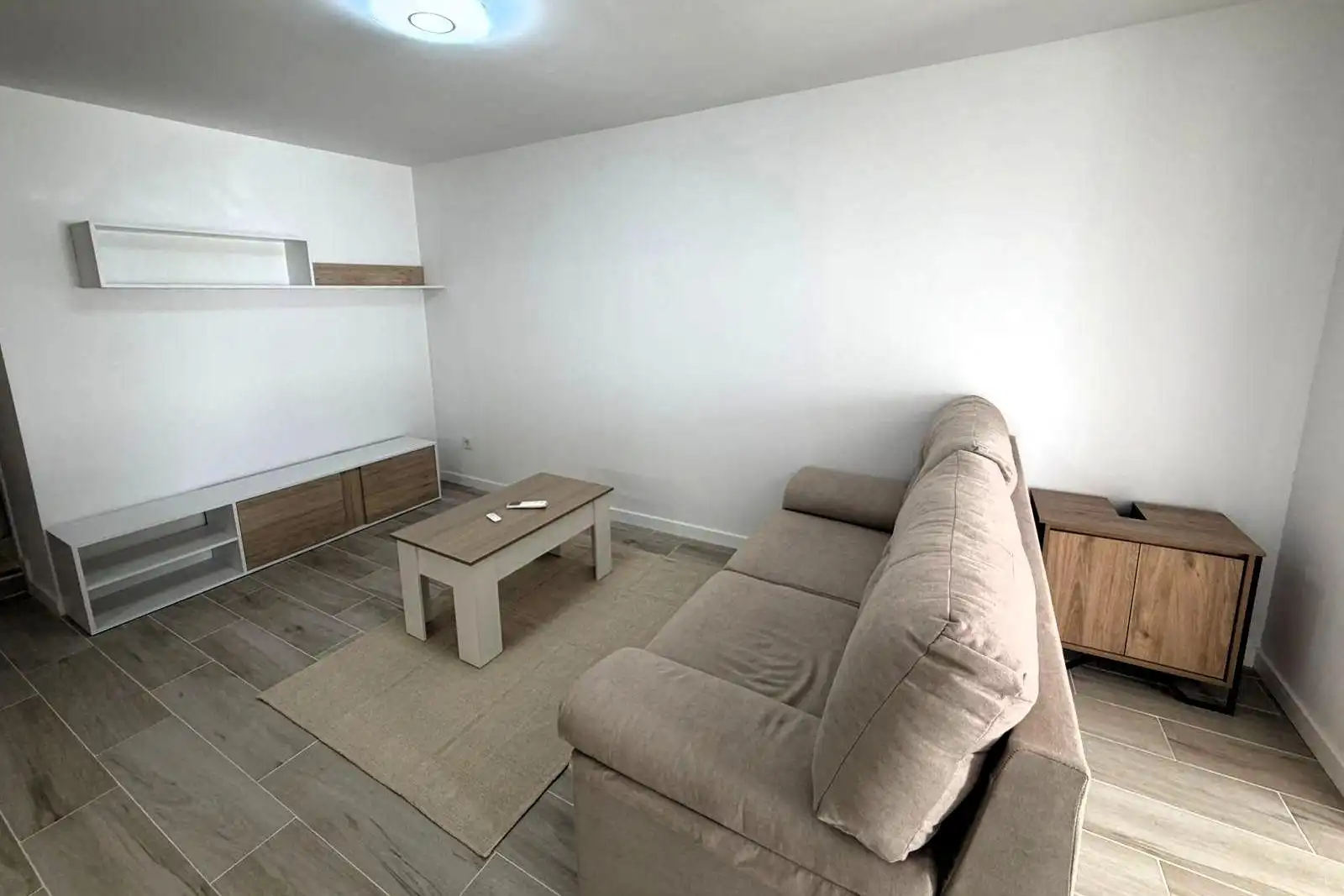 Sala d'estar de Casa adosada en venda en Torrevieja amb Aire condicionat, Calefacció i Terrassa