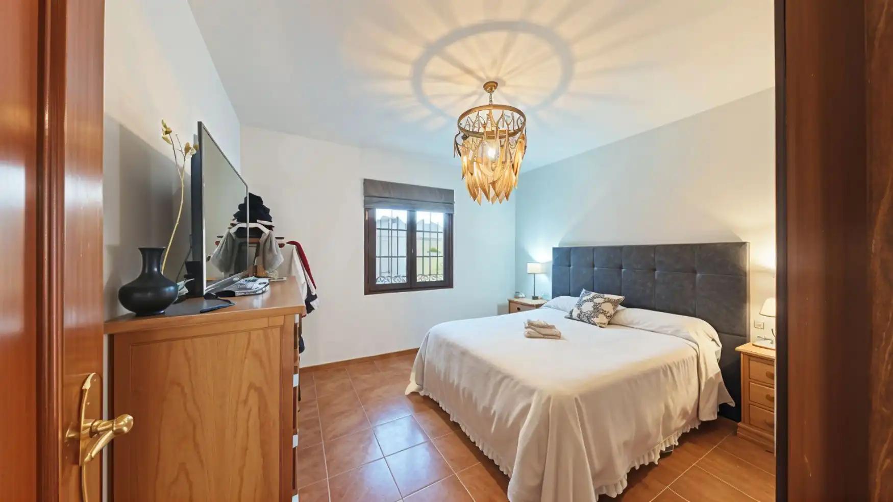 Haus mit Pool zum Verkauf in Las Lagunas - Campano, imagen 17