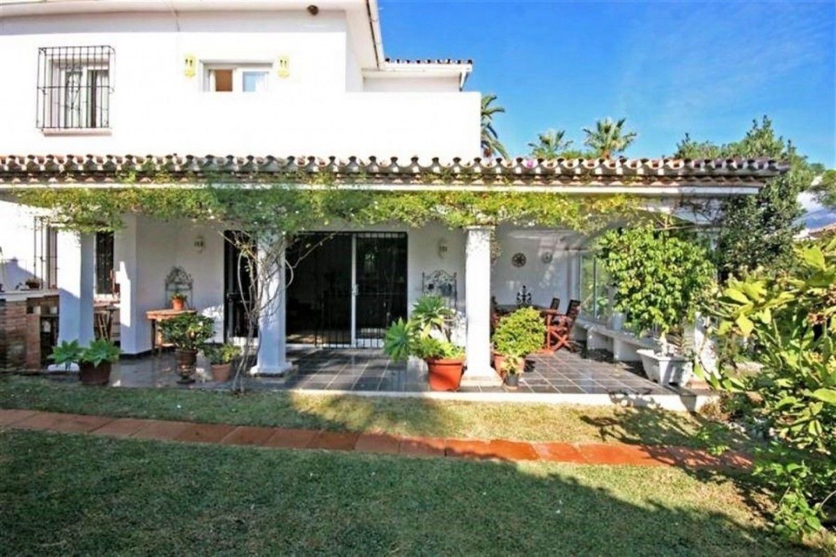 Jardín de Casa o chalet en venta en Marbella con Aire acondicionado, Terraza y Piscina