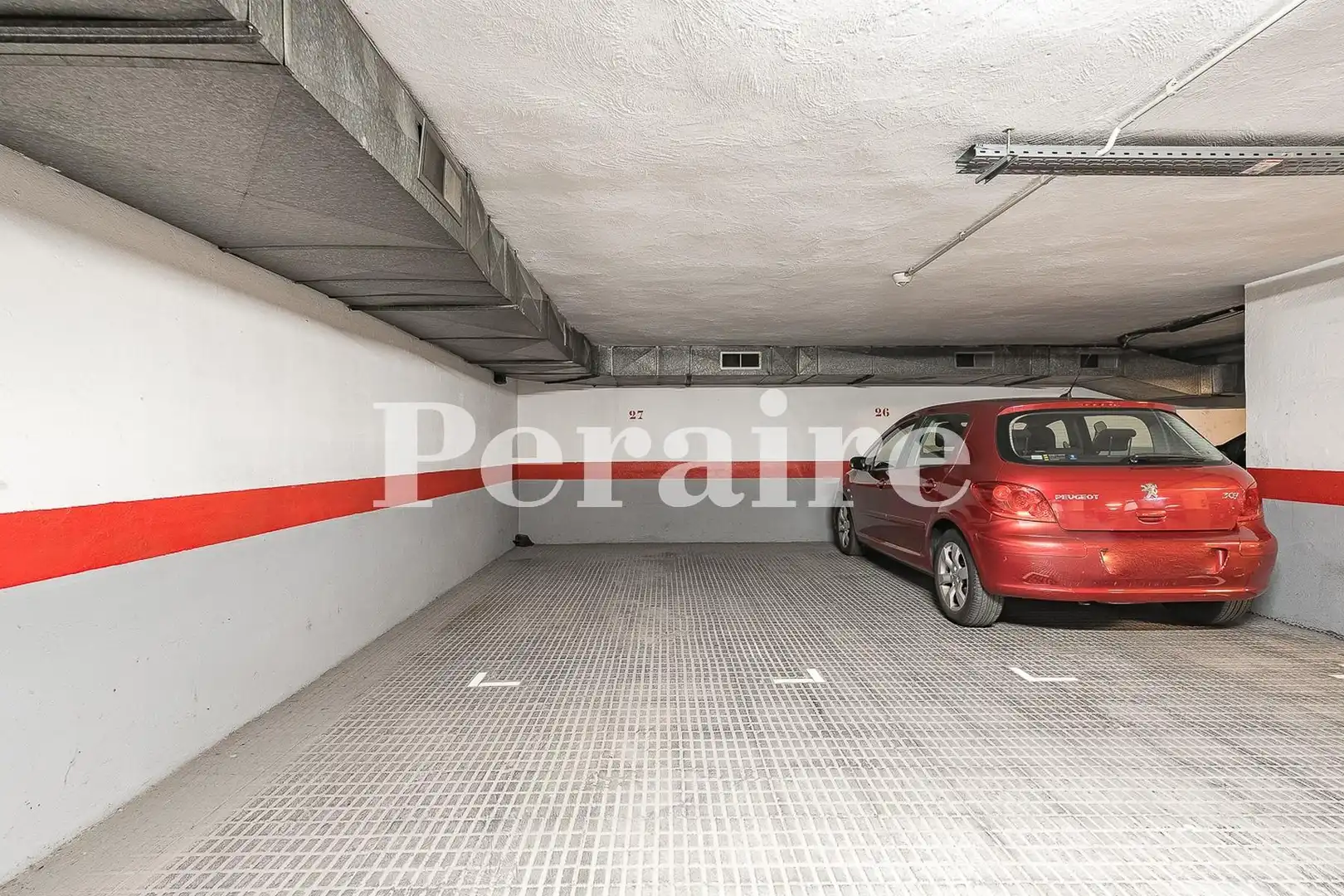 Parking of Flat for sale in Gràcia