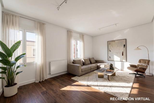 Piso en Venta en Calle BRETON DE LOS HERREROS en Ríos Rosas - Nuevos Ministerios