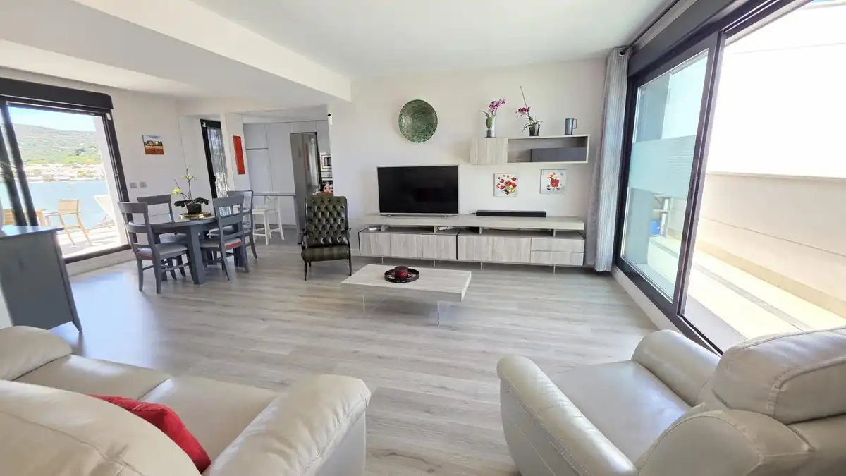 Sala d'estar de Àtic en venda en Torremolinos amb Calefacció i Piscina comunitària