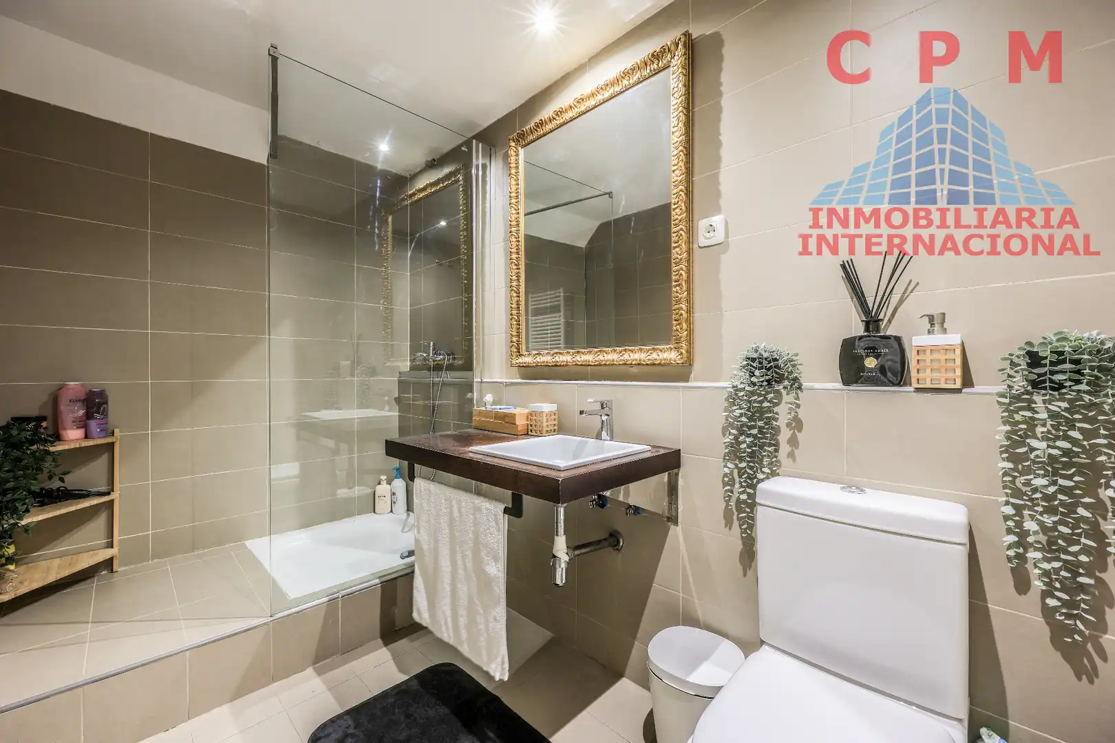 Baño de Ático de alquiler en Ensanche