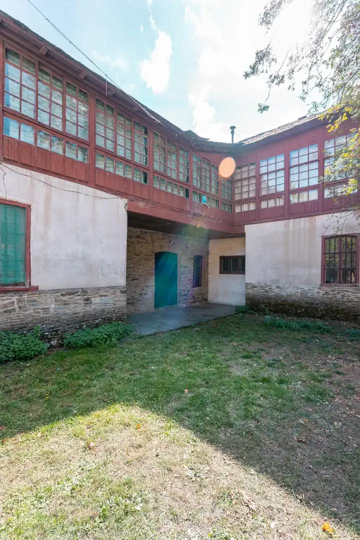 Vista exterior de Casa o chalet en venta en Palacios del Sil con Jardín privado