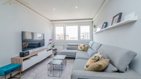 Foto 5 de Piso en venta en Calle San Juan de Ortega, Las Tablas, Madrid Capital