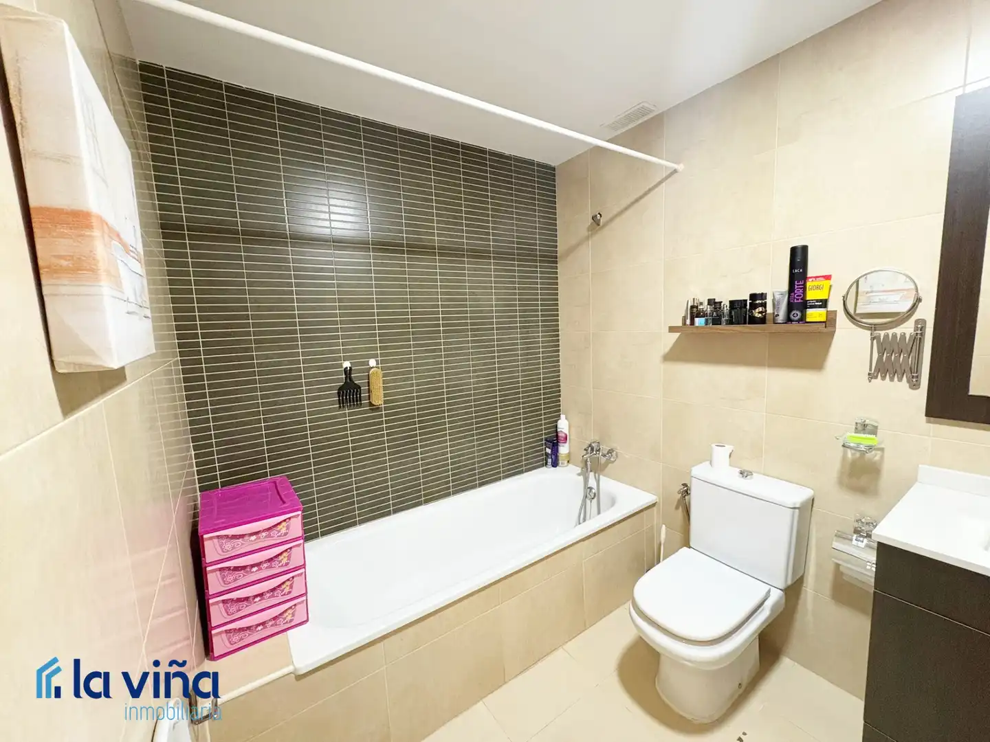 Baño de Piso en venta en Humilladero con Terraza y Trastero