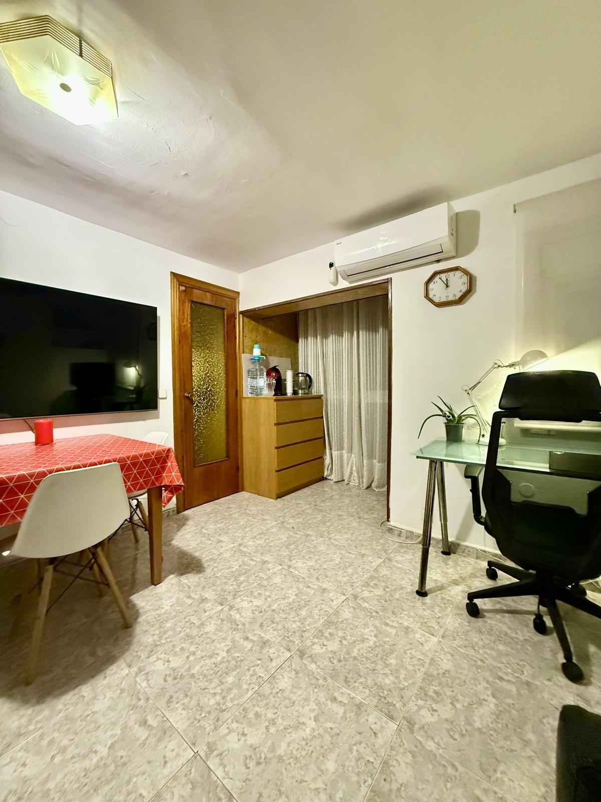 Bedroom of Apartment for sale in  Barcelona Capital