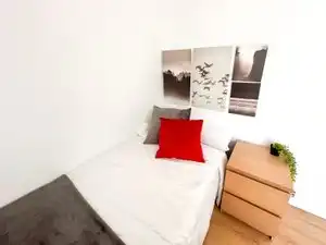 Schlafzimmer von Wohnung zur untervermieten in Alcorcón mit Klimaanlage, Heizung und Möbliert