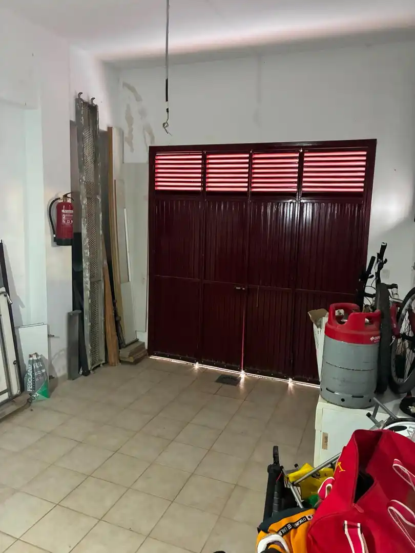 Casa adosada en venta en Gibraleón