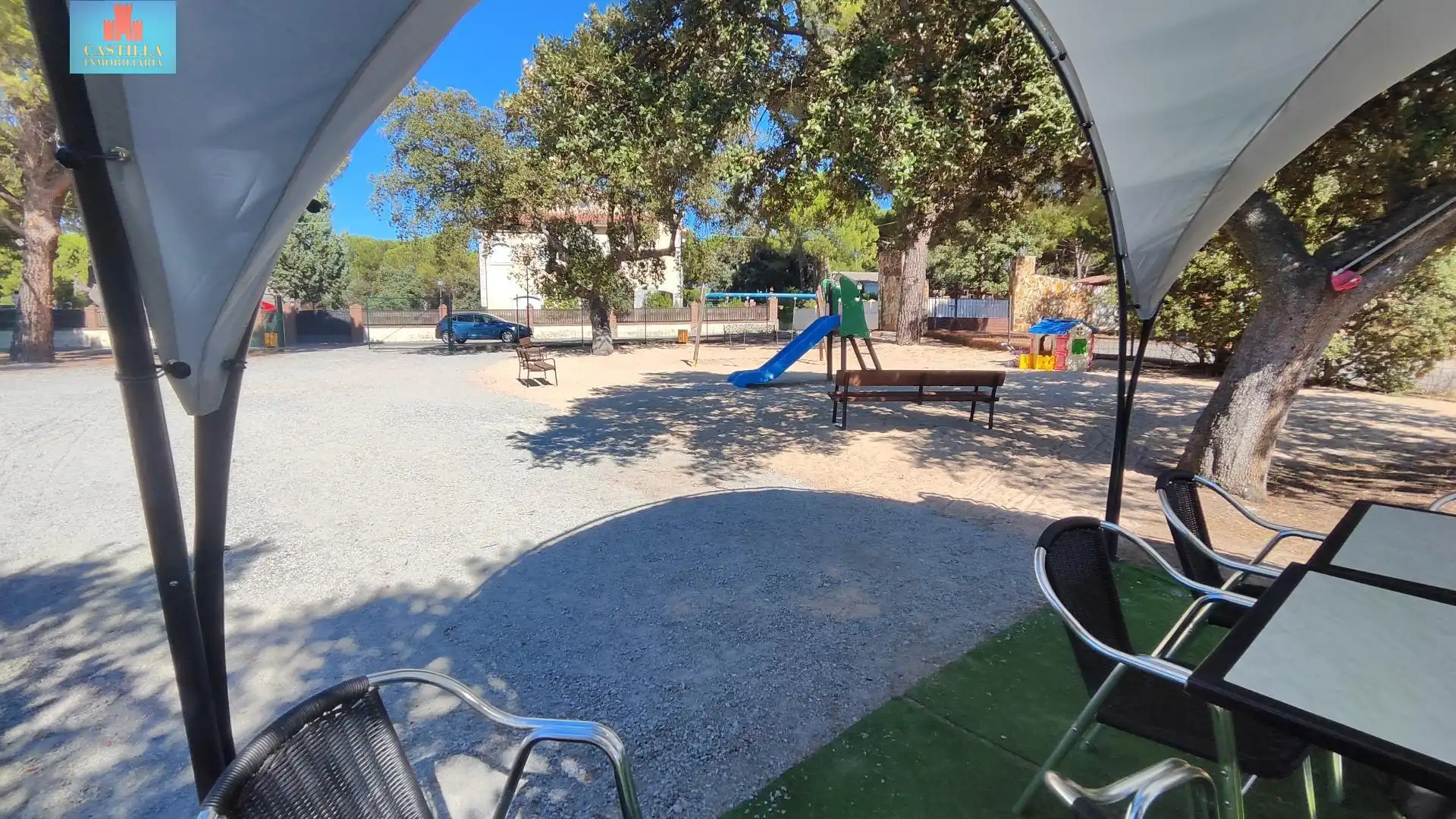 Aparcament de Casa o xalet en venda en Peñalba de Ávila amb Calefacció, Jardí privat i Traster
