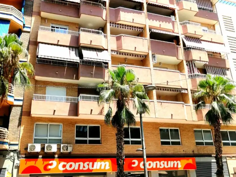 Pis amb ascensor de lloguer a ANCHA DE CASTELAR 18