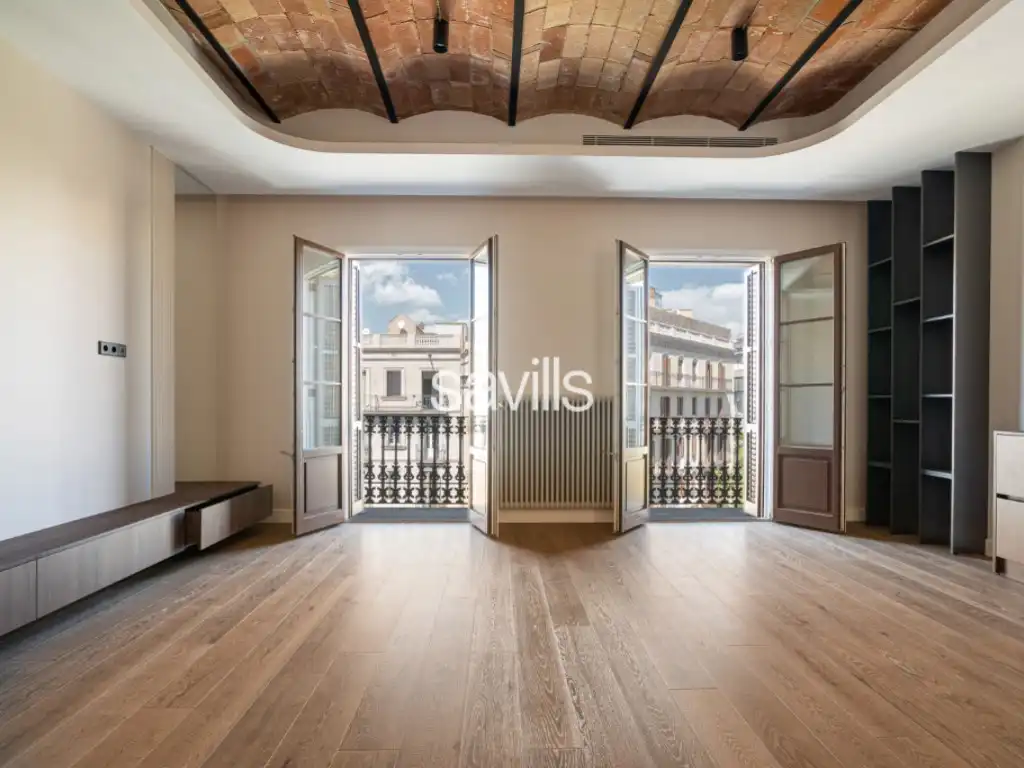 Apartament amb terrassa en venda a Eixample
