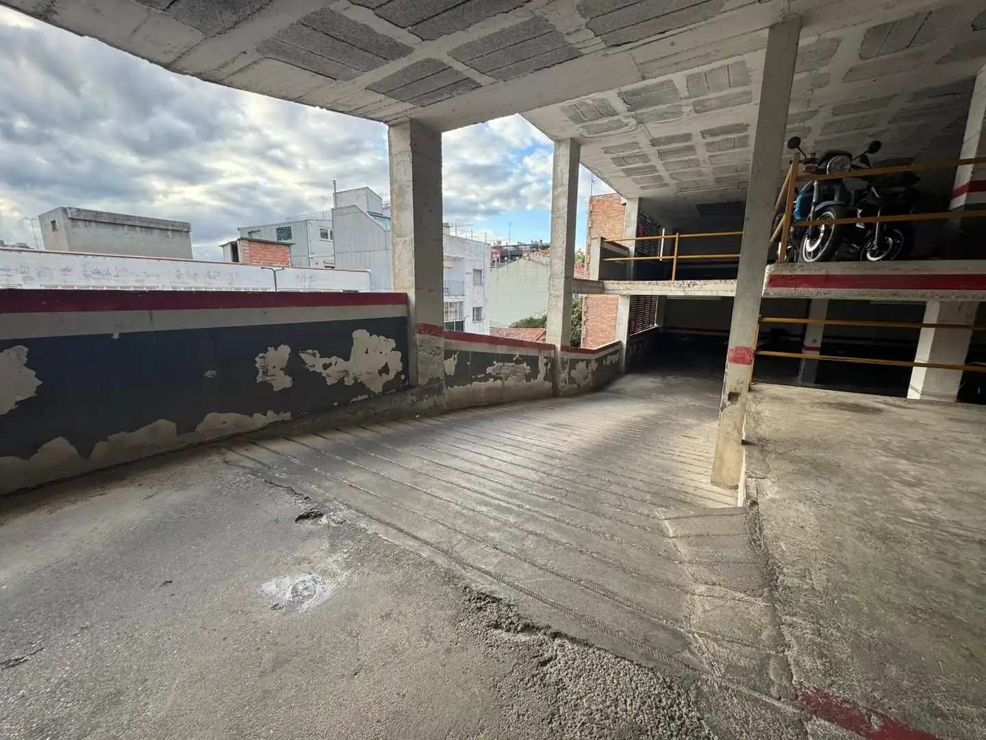 Aparcament de Garatge de lloguer en Girona