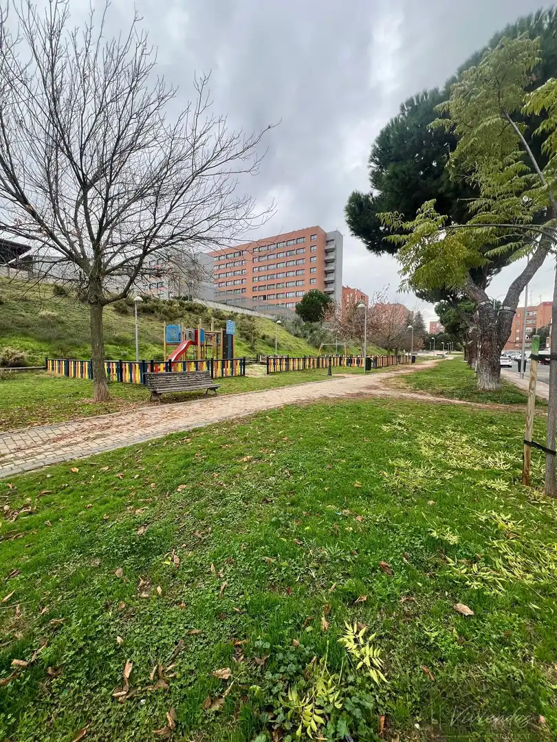 Vista exterior de Pis en venda en Madrid amb Aire condicionat, Calefacció i Terrassa