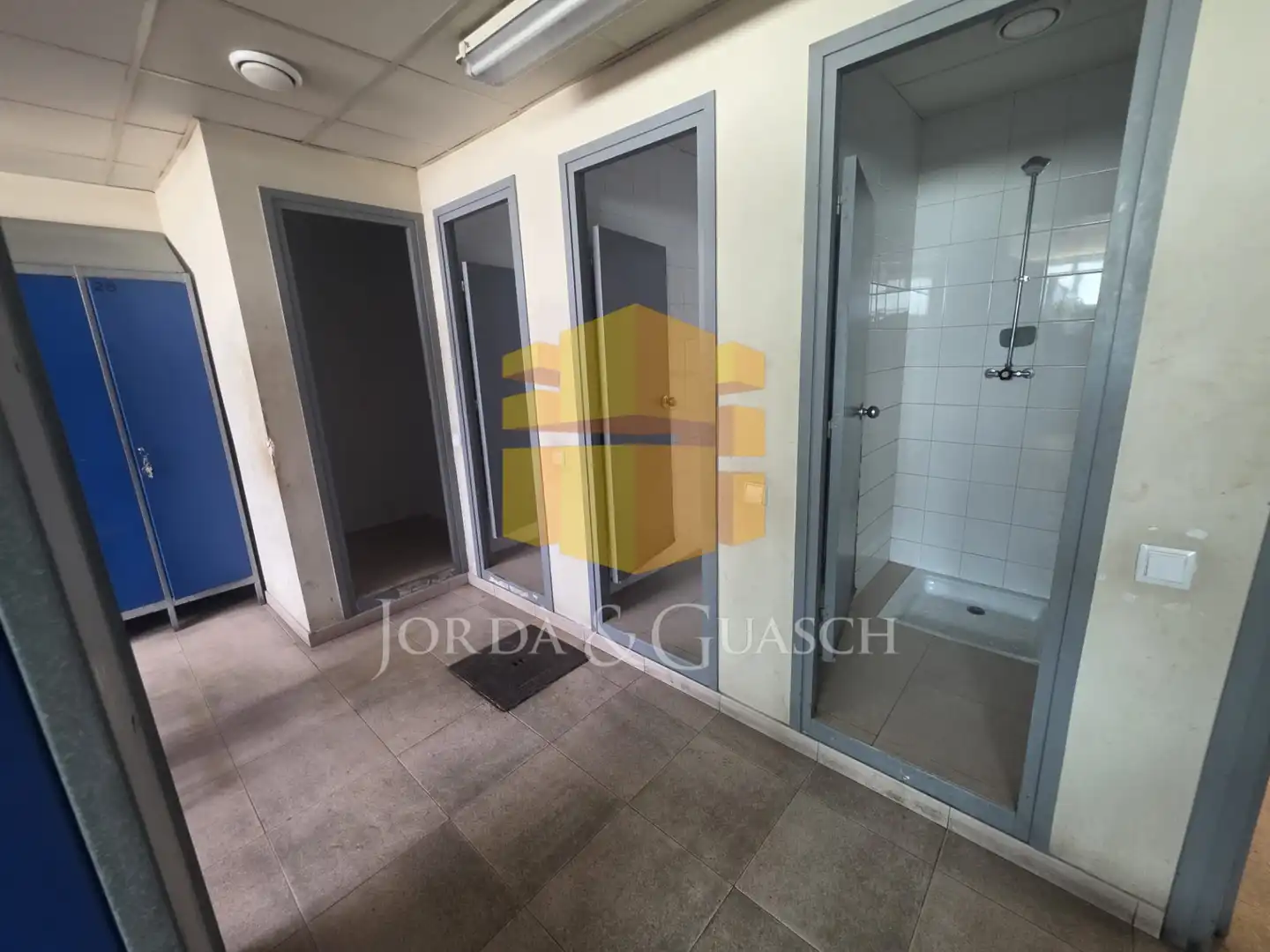Nave industrial en venta en Carrer de València, 53, Ca n'Oriol