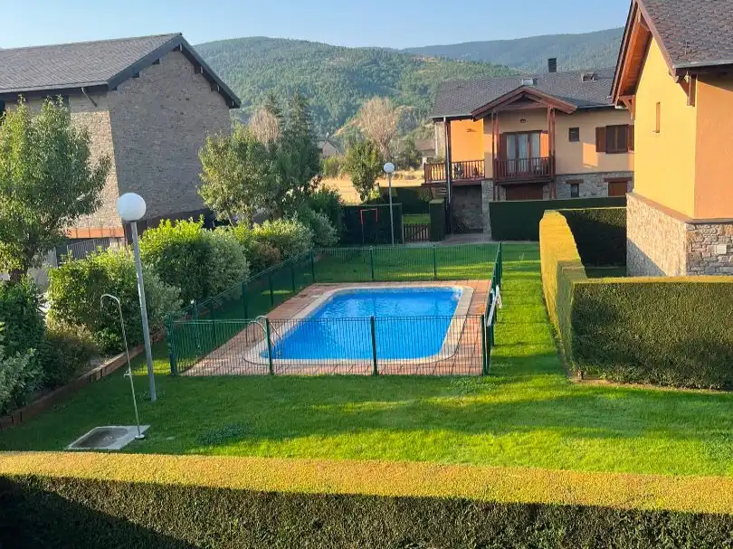 Duplex con piscina in vendita a Rue des Jardins, 9 7, imagen 2