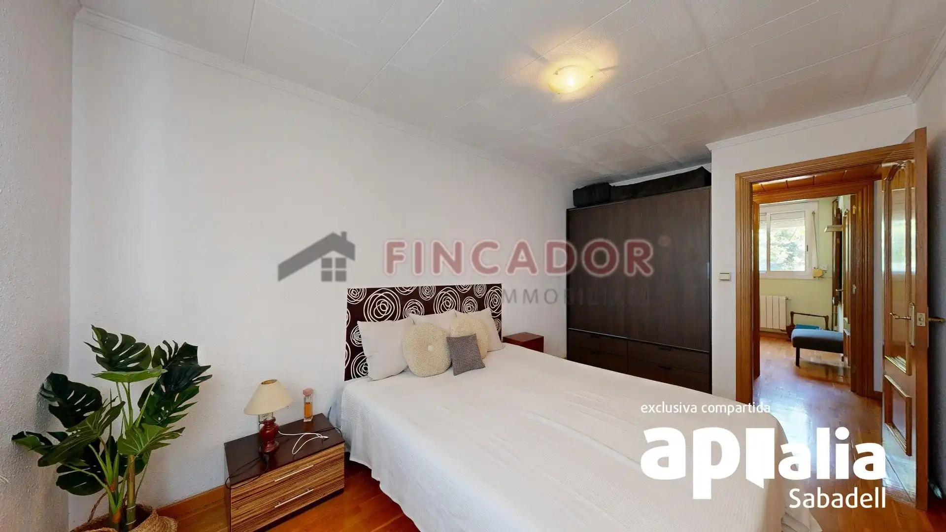Habitación de Piso en venta en Badia del Vallès con Aire acondicionado, Calefacción y Parquet