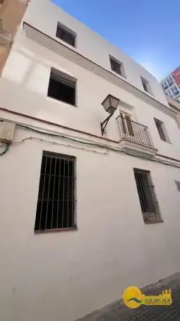 Außenansicht von Wohnung zum Verkauf in Cádiz