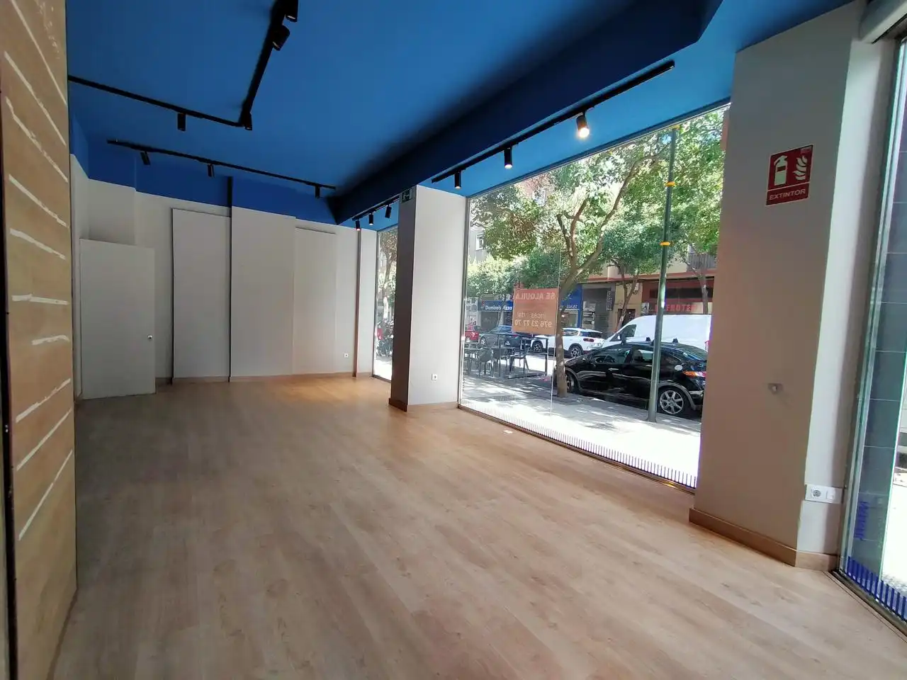 Local comercial de lloguer a Calle Tomás Bretón, imagen 22